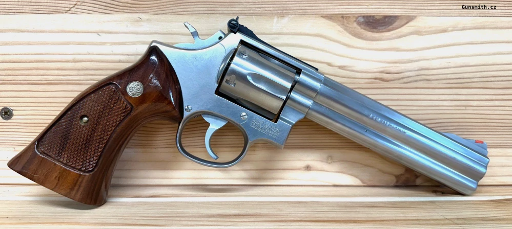 Revolver Smith & Wesson 686-3 .357 Magnum
