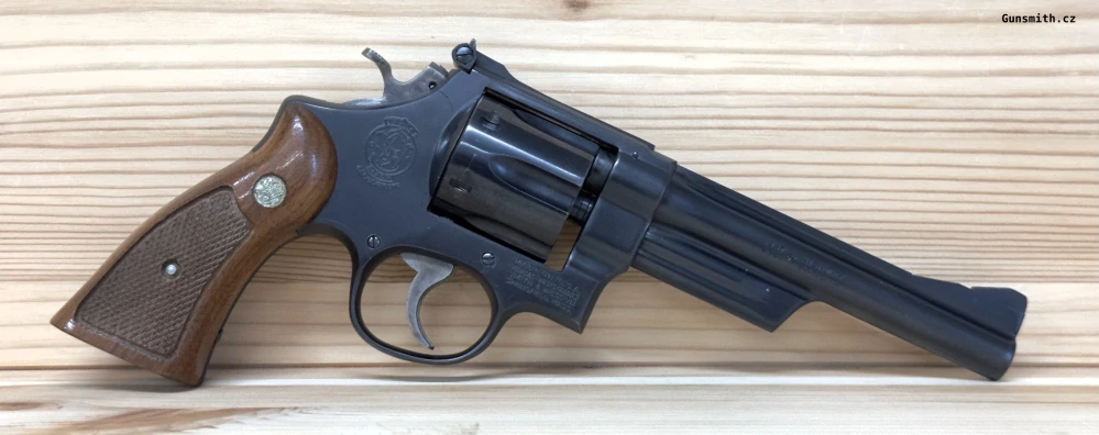 Revolver Smith & Wesson mod. 28-2 Highway Patrolman cal. .357 Magnum