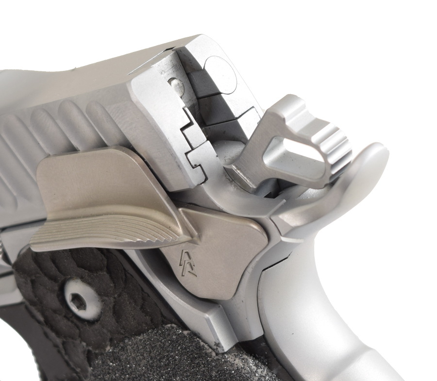 Oboustranné pojistky DAA 1911/2011