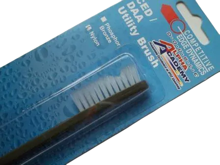 Kartáček na čištění zbraní CED/DAA - nylonový