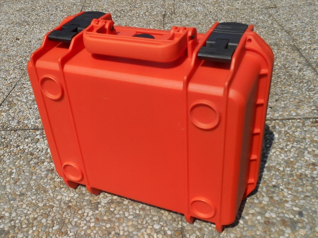 Odolný kufr na pistoli střední-300