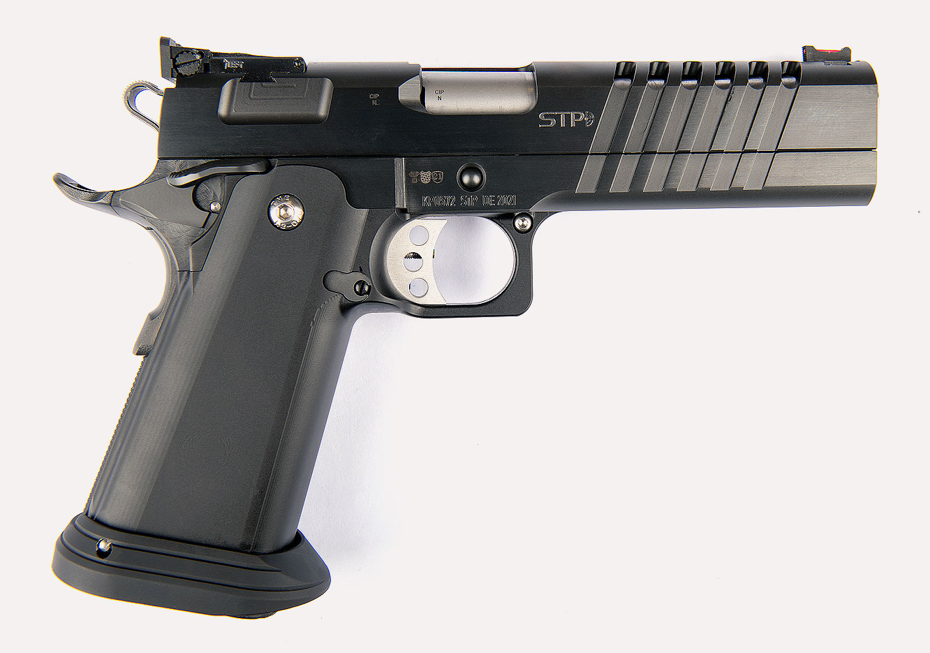 *Pistole STP - Black Major 9x19