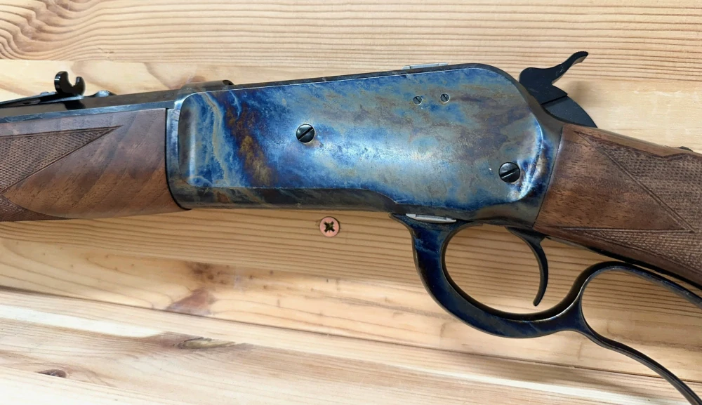 Puška opakovací Winchester 1886 Deluxe, cal. .45-70 Govt.