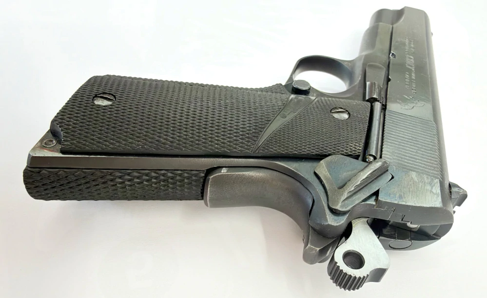 Pistole Colt 1911 Combat Commander 9x19