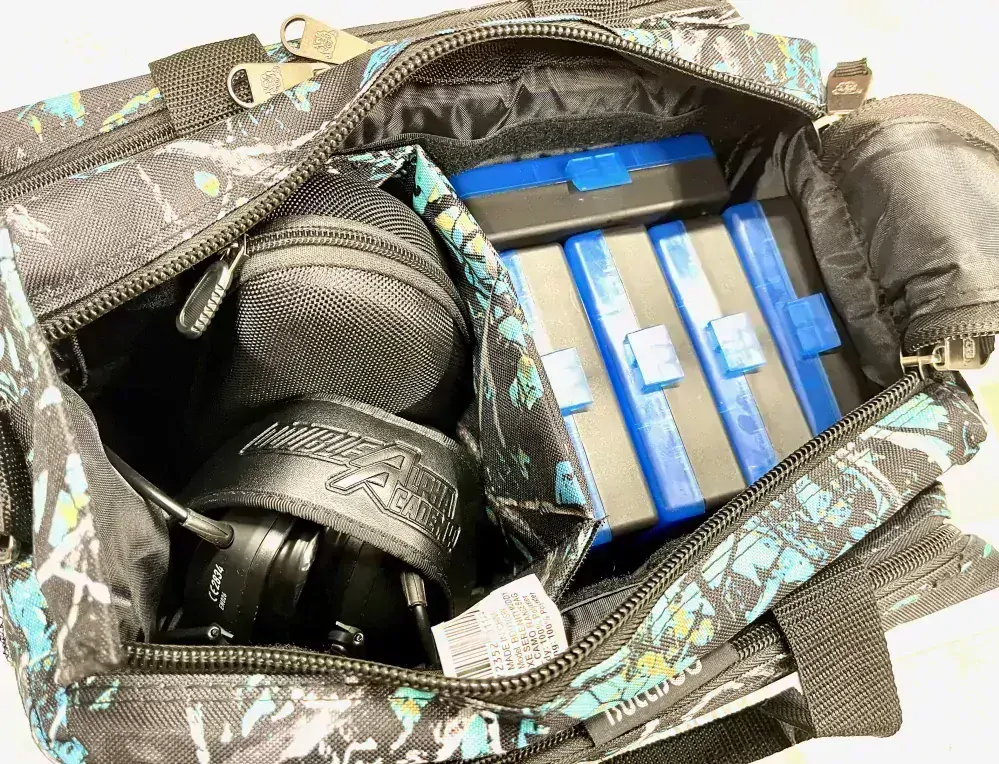 Menší střelecká taška Bulldog Serenity 33x18x18cm