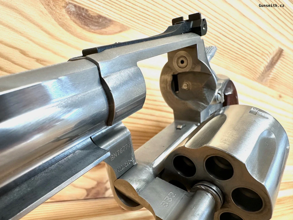 Revolver Smith & Wesson 686-3 .357 Magnum