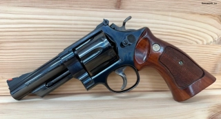 Revolver Smith & Wesson mod. 25-5 cal. .45 Colt